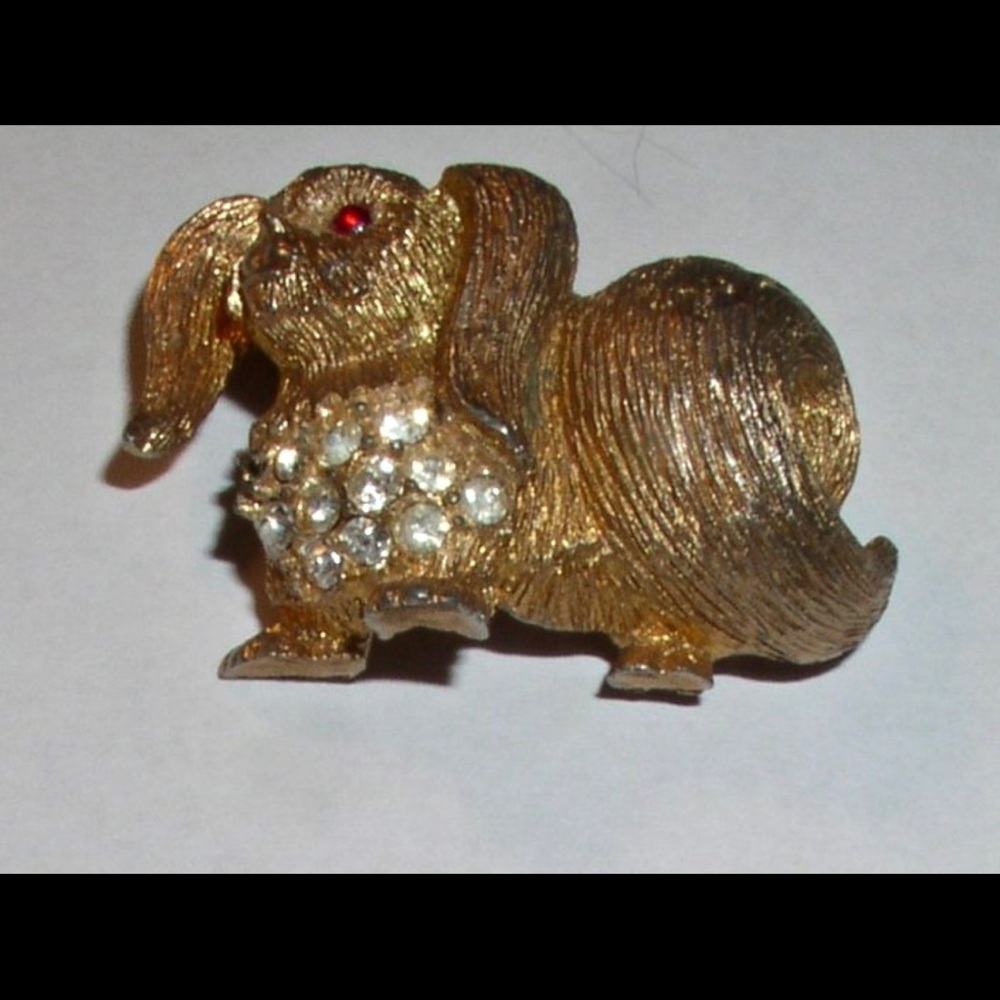 Antique Pekingese Brooch